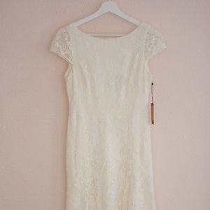 Vince Camuto Ivory Lace Midi Dress